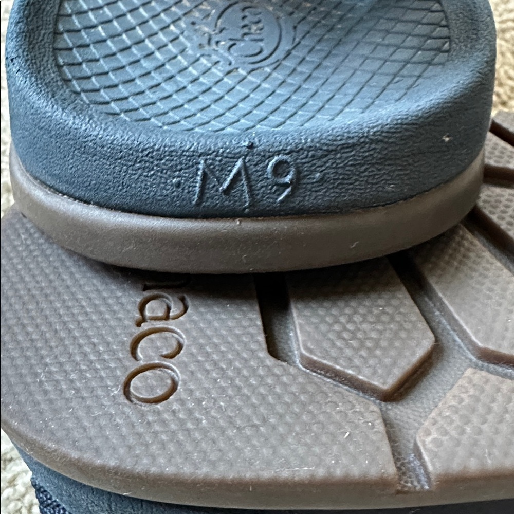 Chaco lowdown Navy Blue Men's Sandals size M 9 Excellent! - Picture 4 of 7